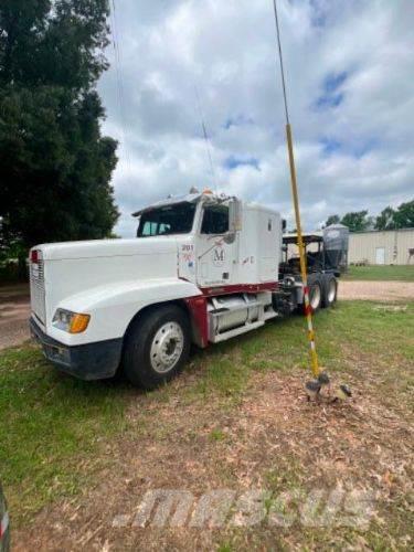 Freightliner FLD120 Camiones tractor