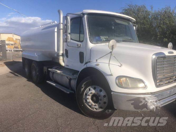 Freightliner M2 Otros