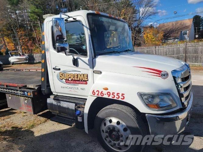 Hino 268A Camiones de cama baja