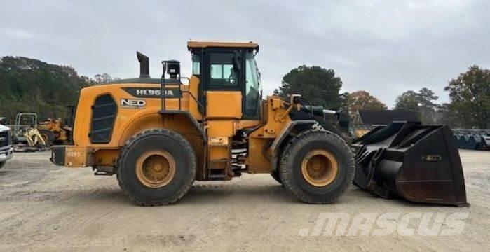 Hyundai HL960A Cargadoras sobre ruedas