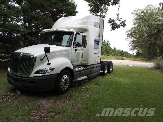 International PROSTAR Camiones tractor