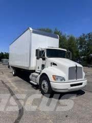 Kenworth T270 Camiones con caja de remolque