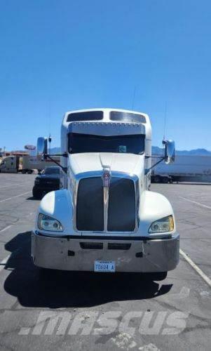 Kenworth T660 Camiones tractor