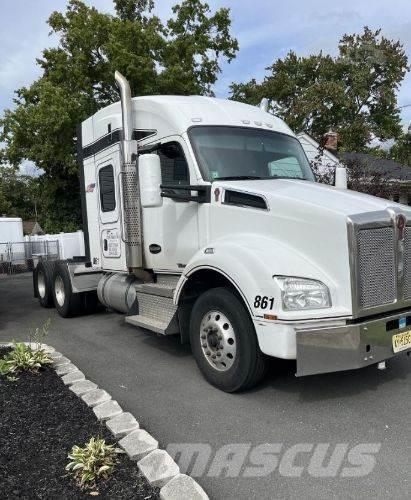 Kenworth T880 Camiones tractor