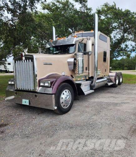 Kenworth W900L Otros