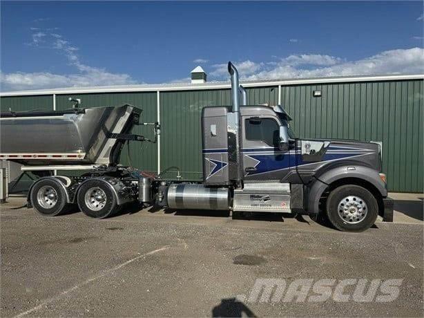 Kenworth W990 Camiones tractor