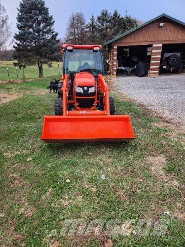 Kubota MX5400 Tractores