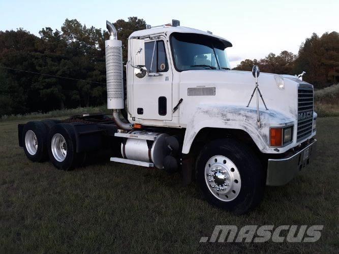 Mack CH613 Otros