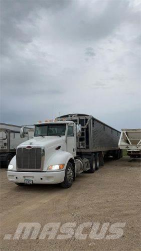 Peterbilt 384 Camiones tractor