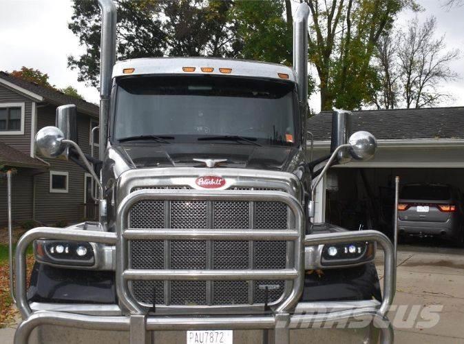 Peterbilt 567 Otros