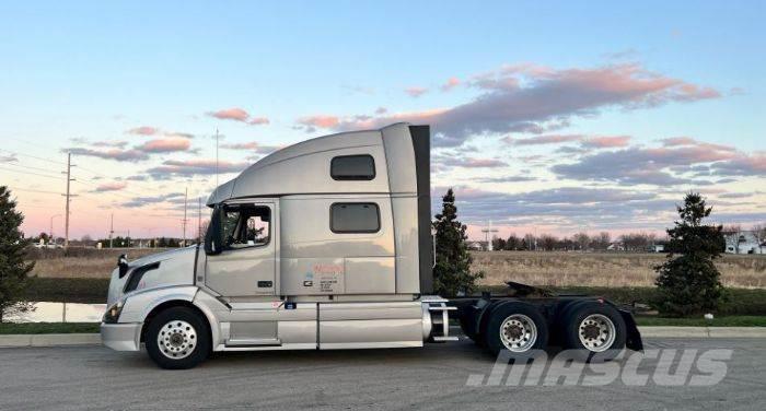 Volvo VNL Camiones tractor