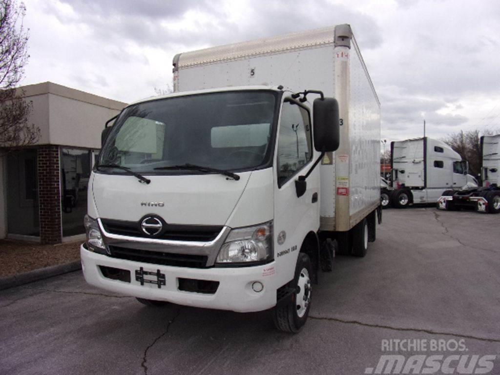 Hino 155 Camiones con caja de remolque