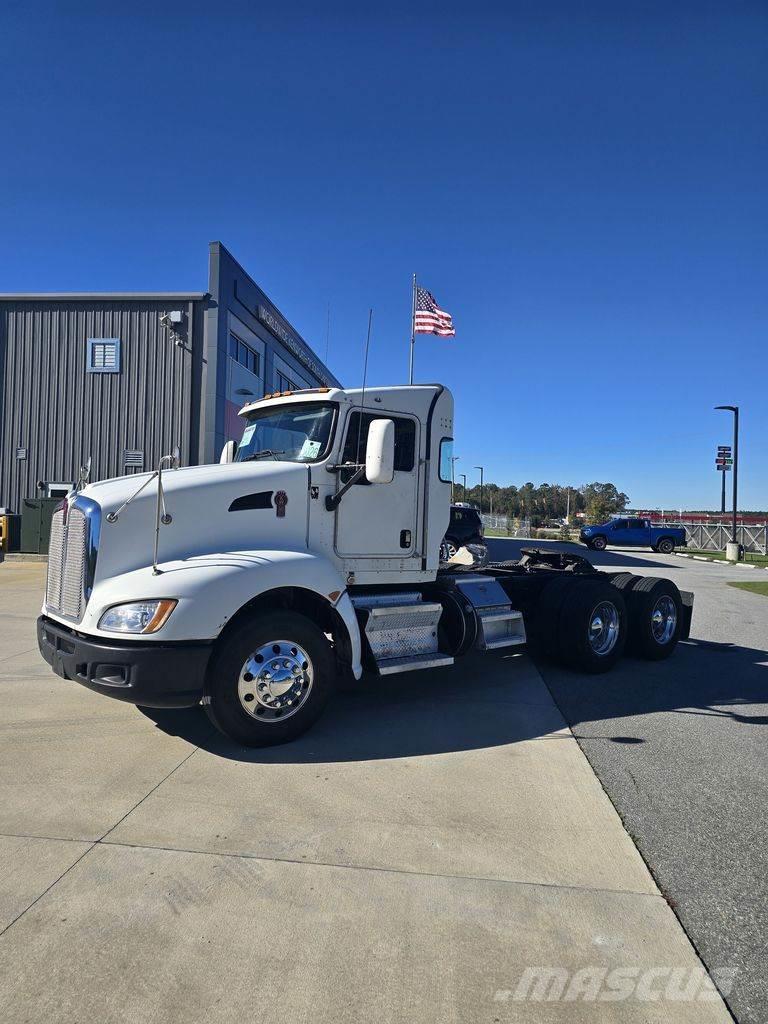 Kenworth T660 Camiones tractor