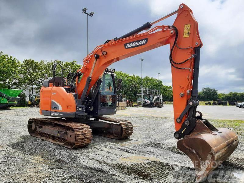 Doosan DX140LCR5 Excavadoras sobre orugas