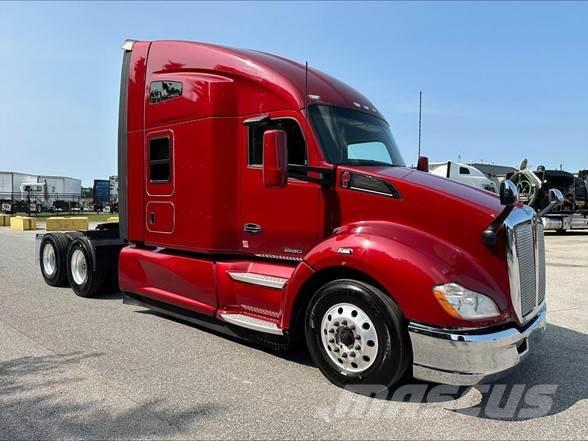 Kenworth T680 Camiones tractor