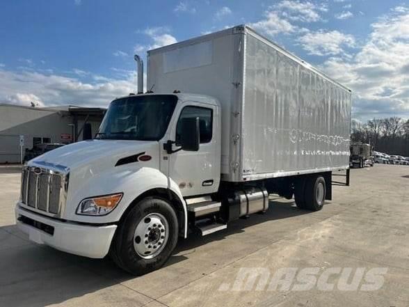 Peterbilt 536 Camiones con caja de remolque