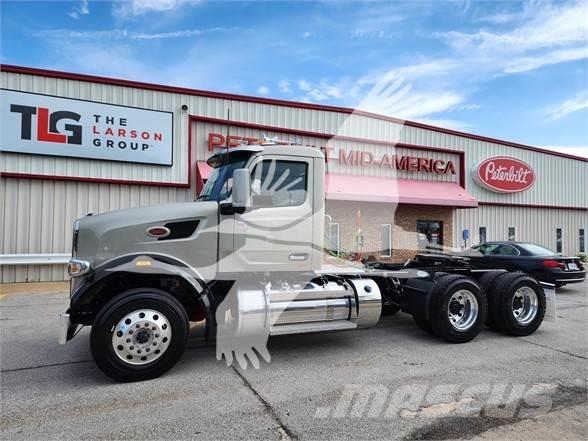 Peterbilt 567 Camiones tractor