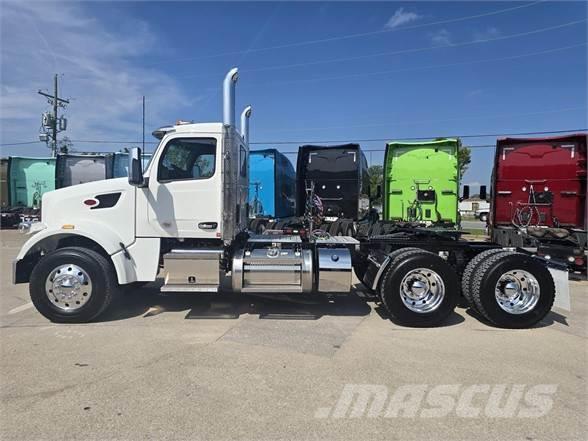 Peterbilt 567 Camiones tractor