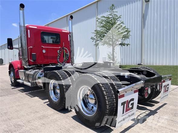 Peterbilt 567 Camiones tractor