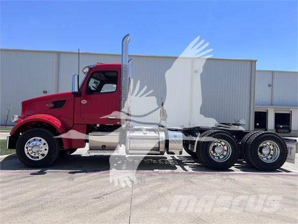 Peterbilt 567 Camiones tractor