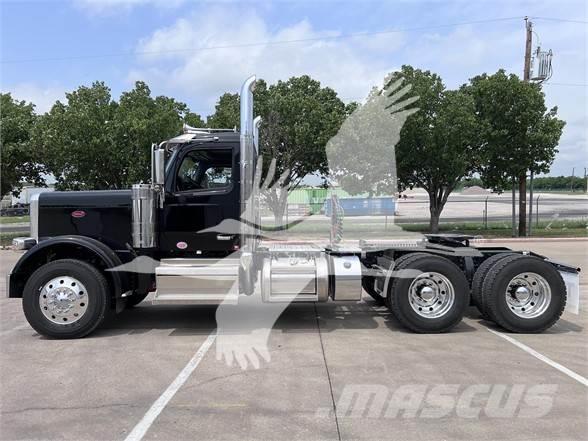 Peterbilt 589 Camiones tractor