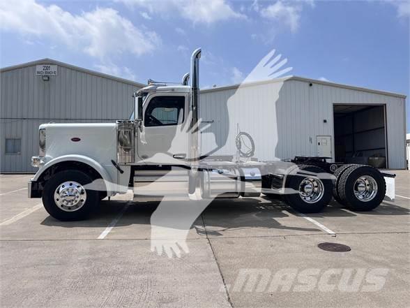 Peterbilt 589 Camiones tractor