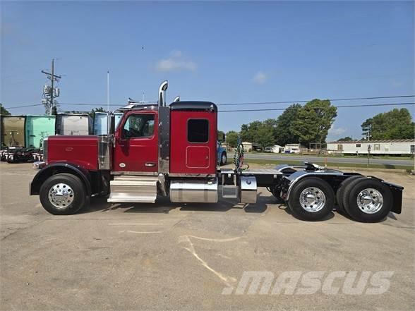 Peterbilt 589 Camiones tractor