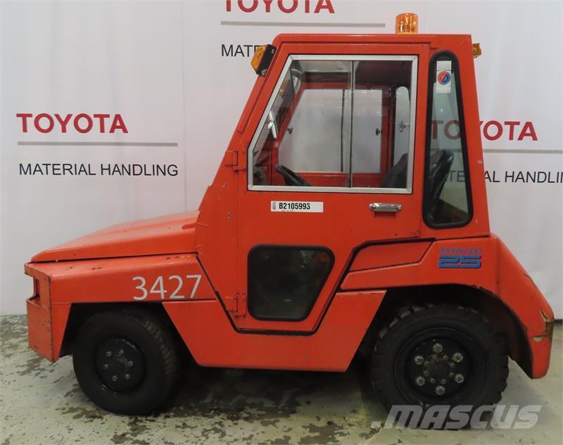 Toyota 02-2TD25 Montacargas - otros