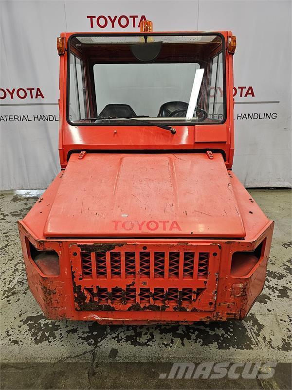 Toyota 02-2TD25 Montacargas - otros