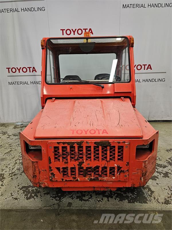 Toyota 02-2TD25 Montacargas - otros