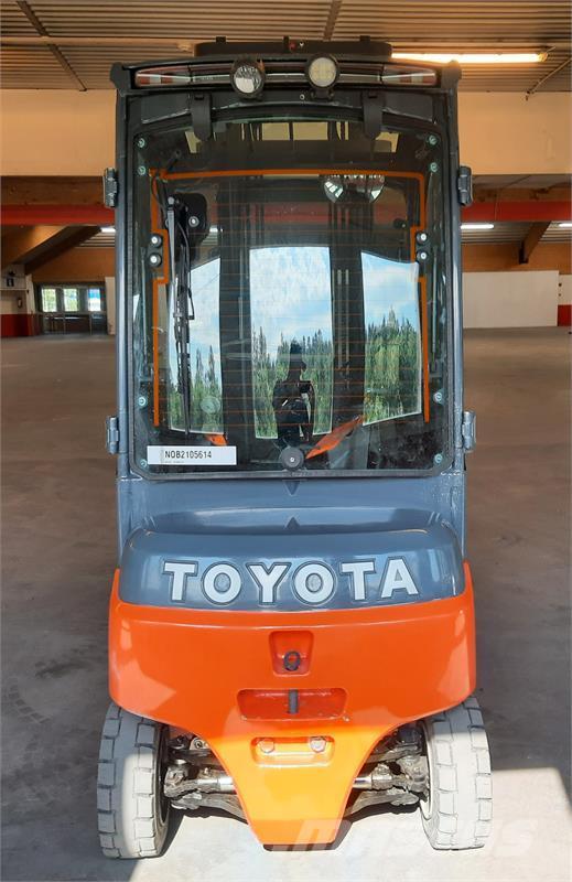 Toyota 8FBMK20T Carretillas de horquilla eléctrica