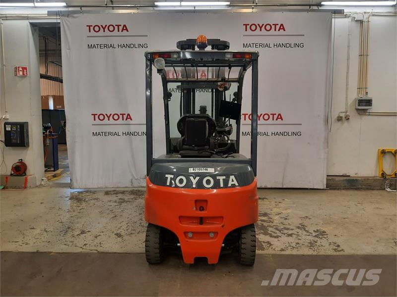 Toyota 8FBMT35 Carretillas de horquilla eléctrica