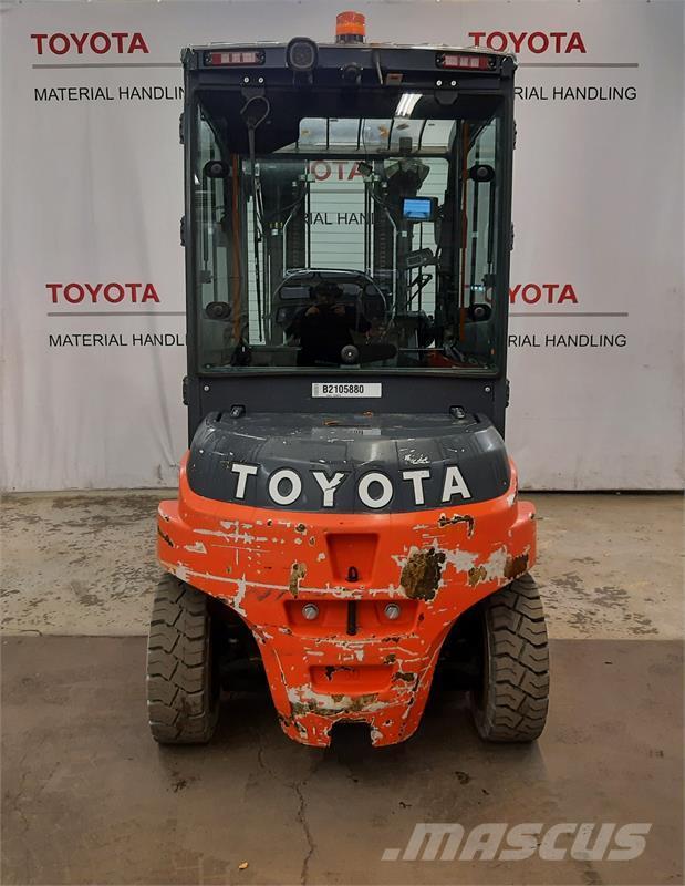 Toyota 8FBMT50 Carretillas de horquilla eléctrica