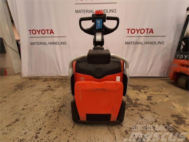 Toyota LPE200 Montacargas con plataformas de baja elevación