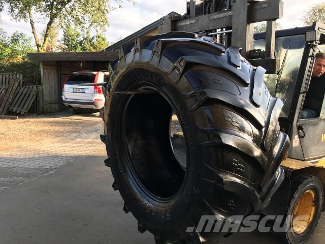 Alliance 600/70R30 Llantas