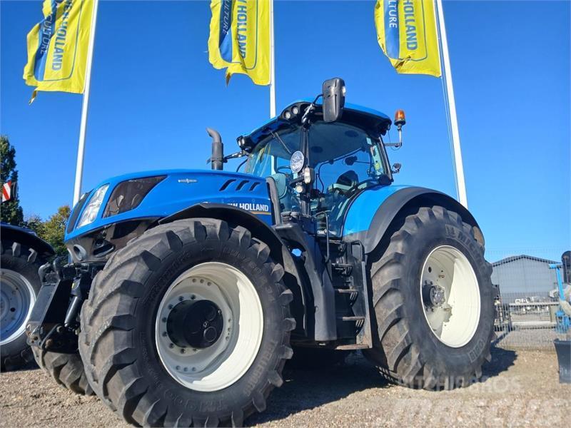 New Holland  Tractores