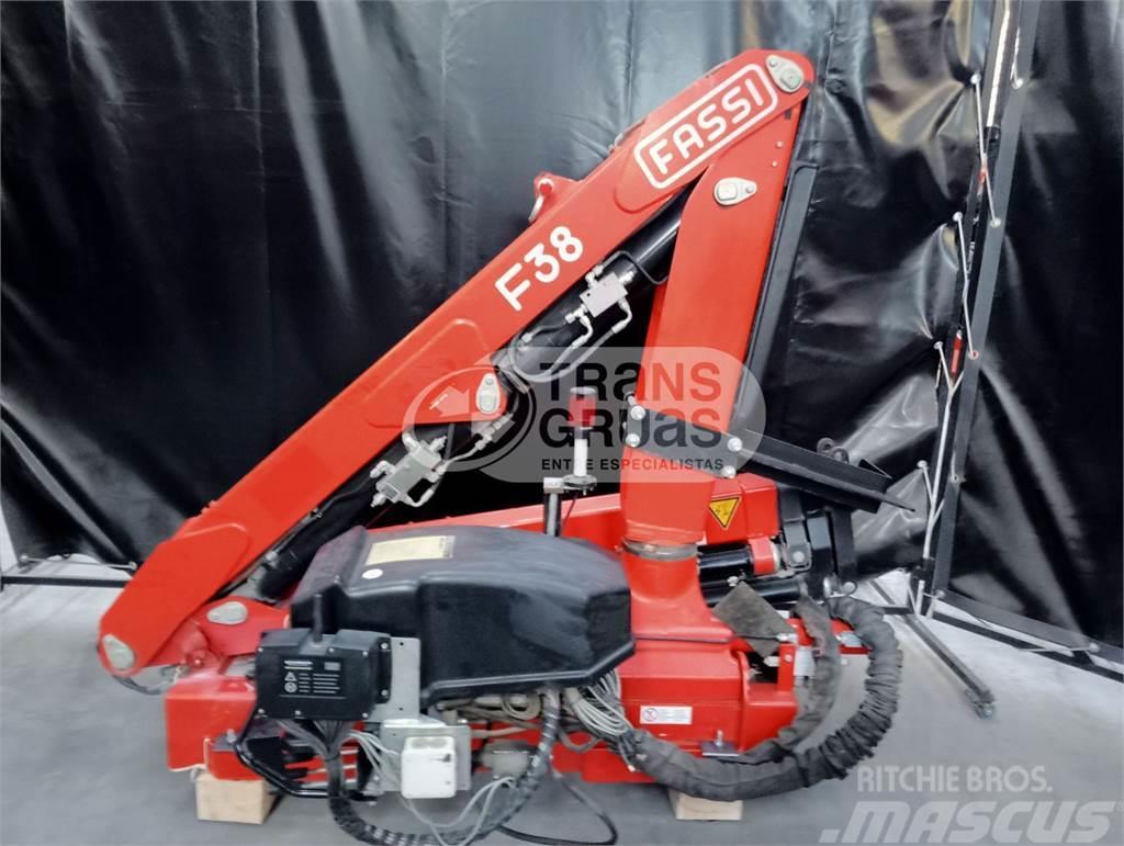 Fassi F38AF Grúas cargadoras