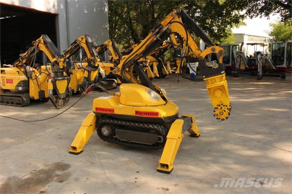 Brokk B100 Excavadoras de demolición