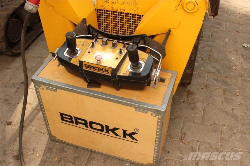 Brokk B100 Excavadoras de demolición