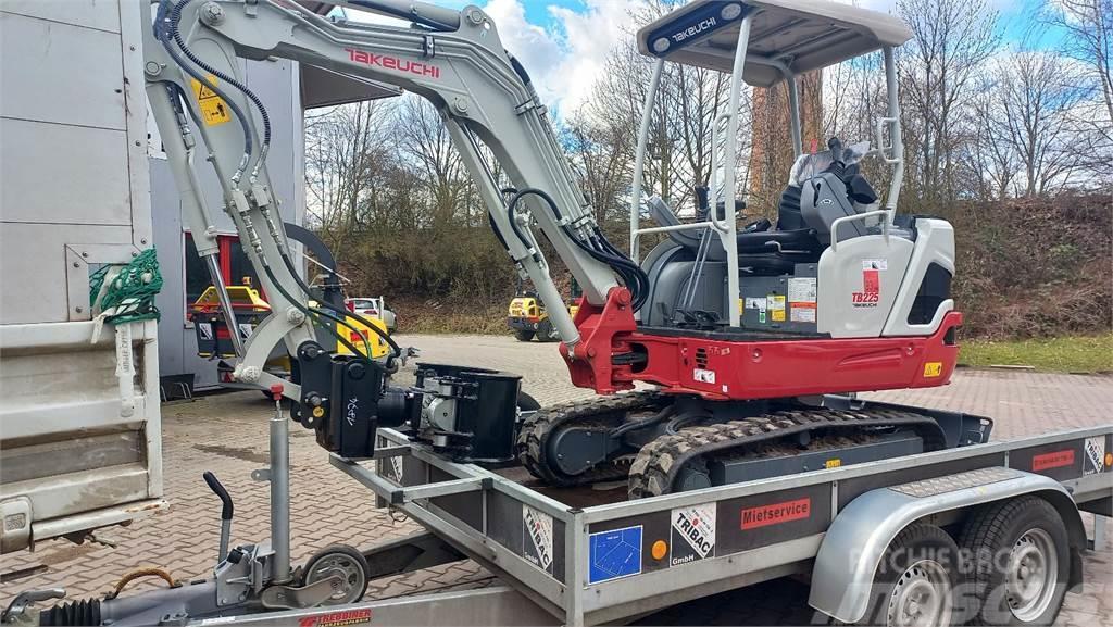 Takeuchi TB225 S Miniexcavadoras