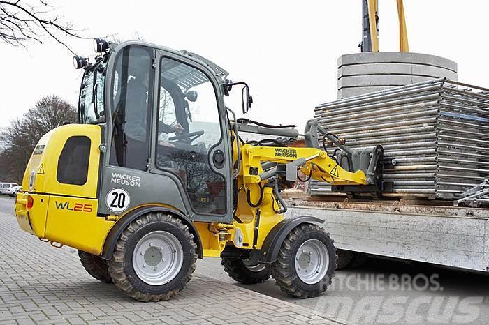 Wacker Neuson WL25 Cargadoras sobre ruedas