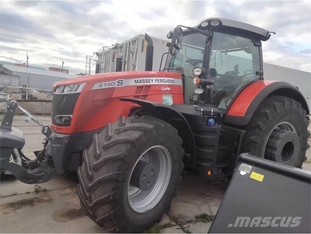 Massey Ferguson 8740S Tractores