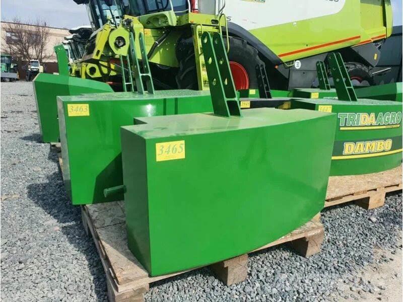  Tridaagro Dambo 700 Contrapeso delantero