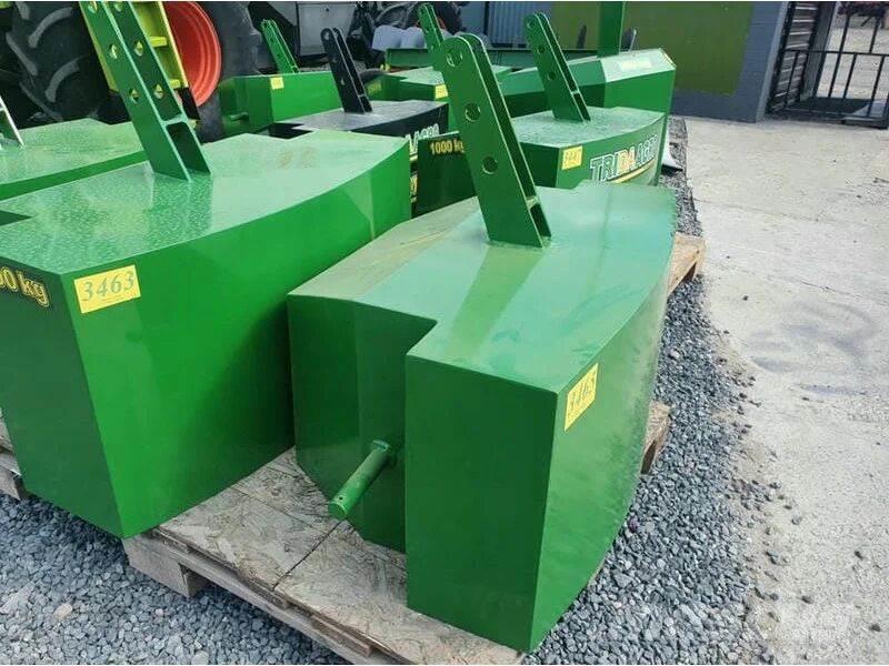  Tridaagro Dambo 700 Contrapeso delantero