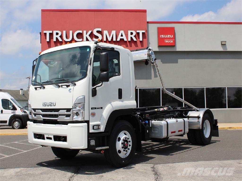 Isuzu FTR Camiones portacontenedores