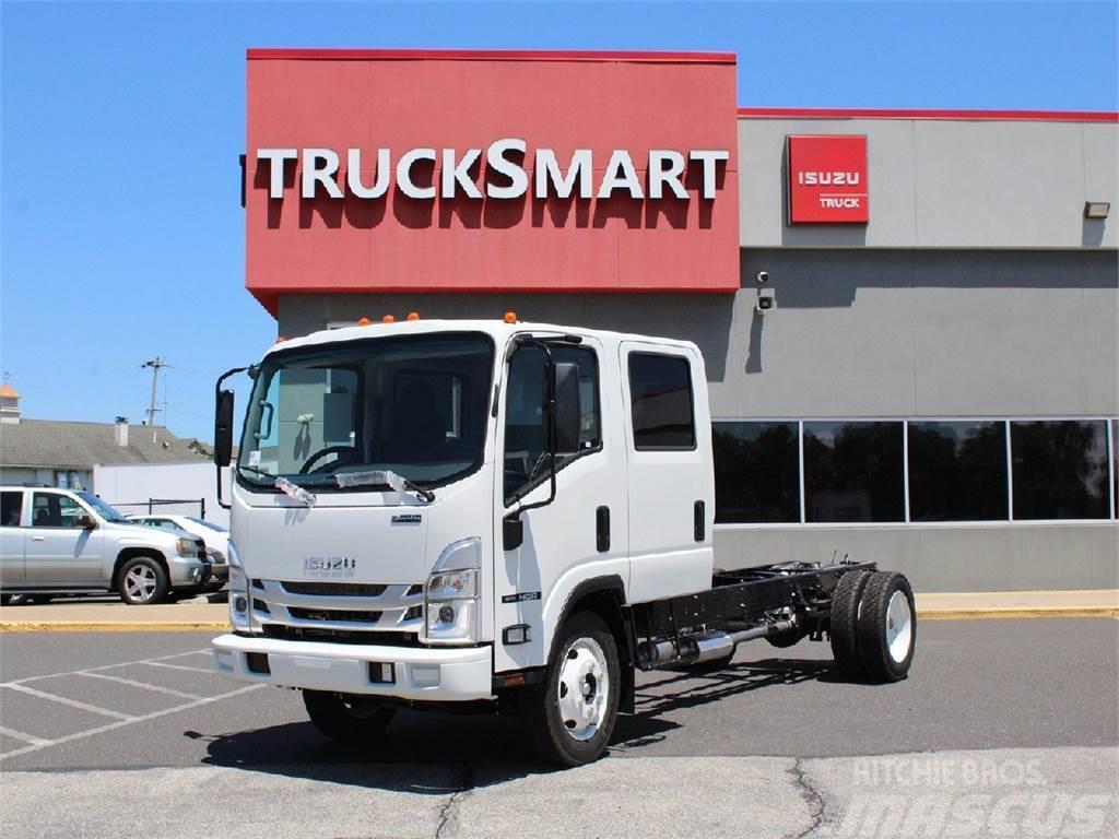 Isuzu NQR Camiones con chasís y cabina