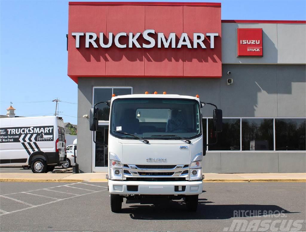 Isuzu NRR Camiones con chasís y cabina