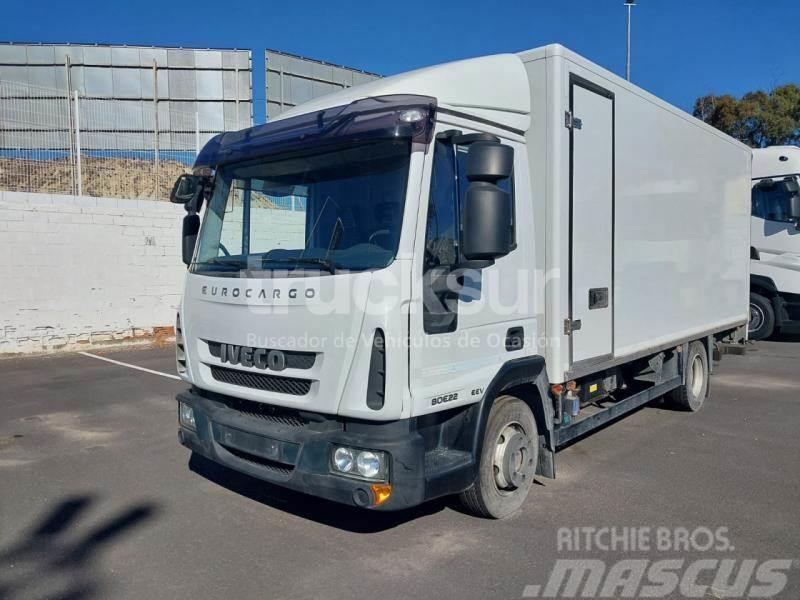 Iveco ML80E22 Camiones con caja de remolque