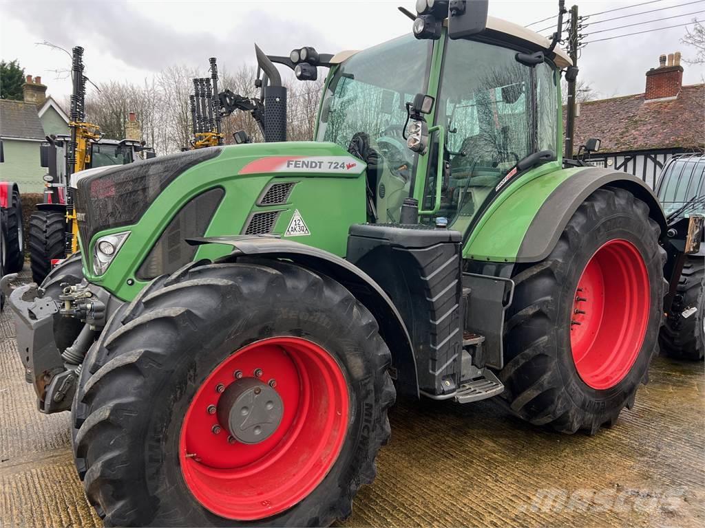 Fendt 724 Tractores