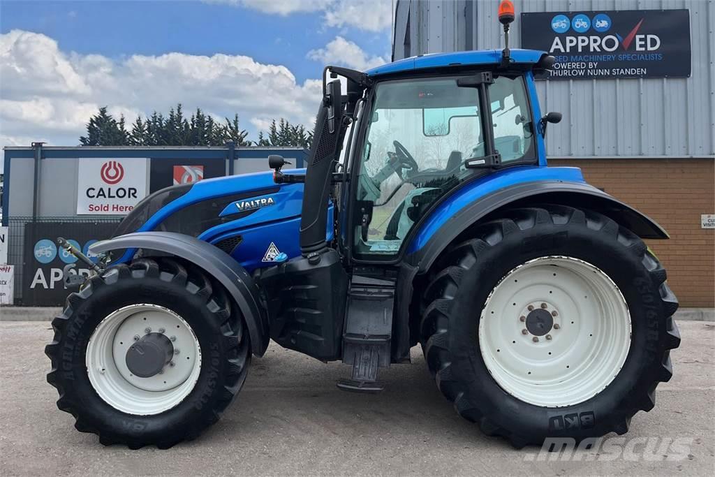 Valtra T254 Tractores